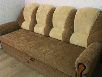 Продаю диван раскладной,  В хорошем состоянии,  Цена 6000р,  Торг при осмотре в Чебоксарах