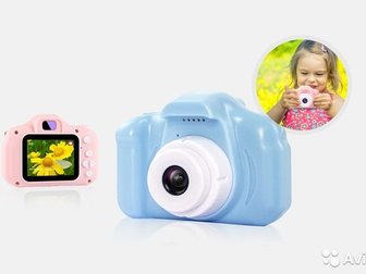 Симпатичный, яркий цвет камер понравится ребенку, а плавные изогнутые линии корпуса предотвратят возможность пораниться,  А простая фото и видео съемка с помощью в Чебоксарах