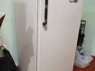 продаю холодильник в Чебоксарах