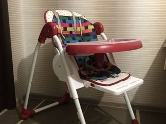 Детский стул ддя кормления 0 идеально подходит для грудничков,так как есть горизонтальное положениеБез дефектов и потертостей,брали за 4800Цветная утепленная подкладка в Чебоксарах