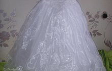 продам красивое белое свадебное платье (корсет)