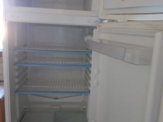 продам холодильник,  б/у,  самовывоз в Кемерово