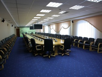 Просмотреть фотографию Коммерческая недвижимость Большой зал для переговоров 69367651 в Красноярске