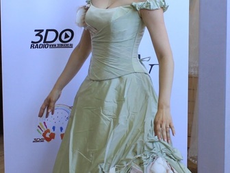 Скачать foto  свадебное платье прямого силуэта 40053933 в Москве