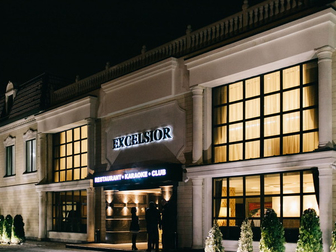 Предлагается к продаже действующий премиальный ресторан Excelsior с передачей права собственности на здание, земельный участок и на все технологическое, аудио, видео, в Майкопе