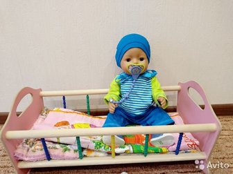 Кукла baby born(мальчик)в отличном состоянии кроватка множество аксессуаровСостояние: Б/у в Мурманске