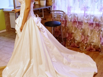 Скачать бесплатно фото Свадебные платья Продам шикарное, счастливое свадебное платье! 40389800 в Новосибирске