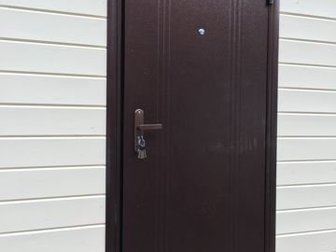 Стальная дверь Door Han «Оптим»Одностворчатые противопожарный двери EI60,  DoorHan, Огнестойкость дверей EI60 подтверждена сертификатом, Предназначение:– защита в Прокопьевске