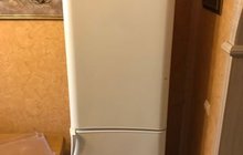 Холодильник Indesit 2-метровый