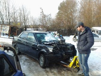 Скачать фото Аварийные авто приора люкс по запчастям авторазборка 32314745 в Смоленске