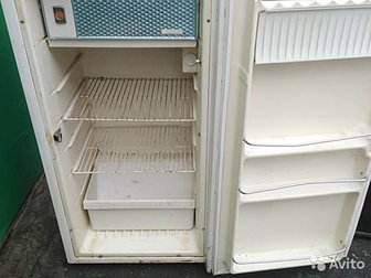 Продаю два холодильника в хорошем рабочем состоянии полюс и чинар,  Цена за штуку,  Возможна доставка, в Туле